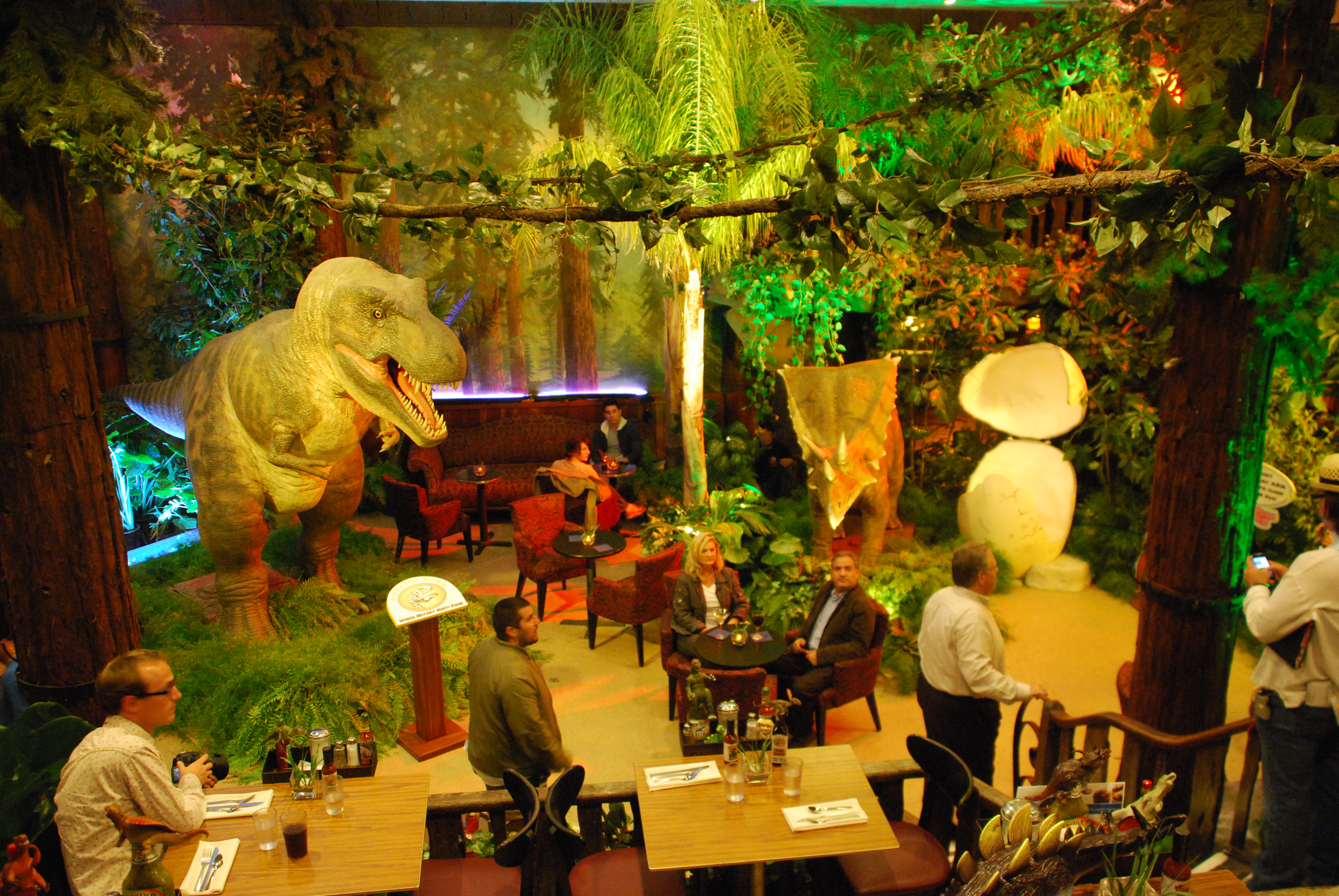 Jurassic Restaurant